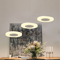 3 Light Pendant Lighting Creates a Good Dining Atmosphere