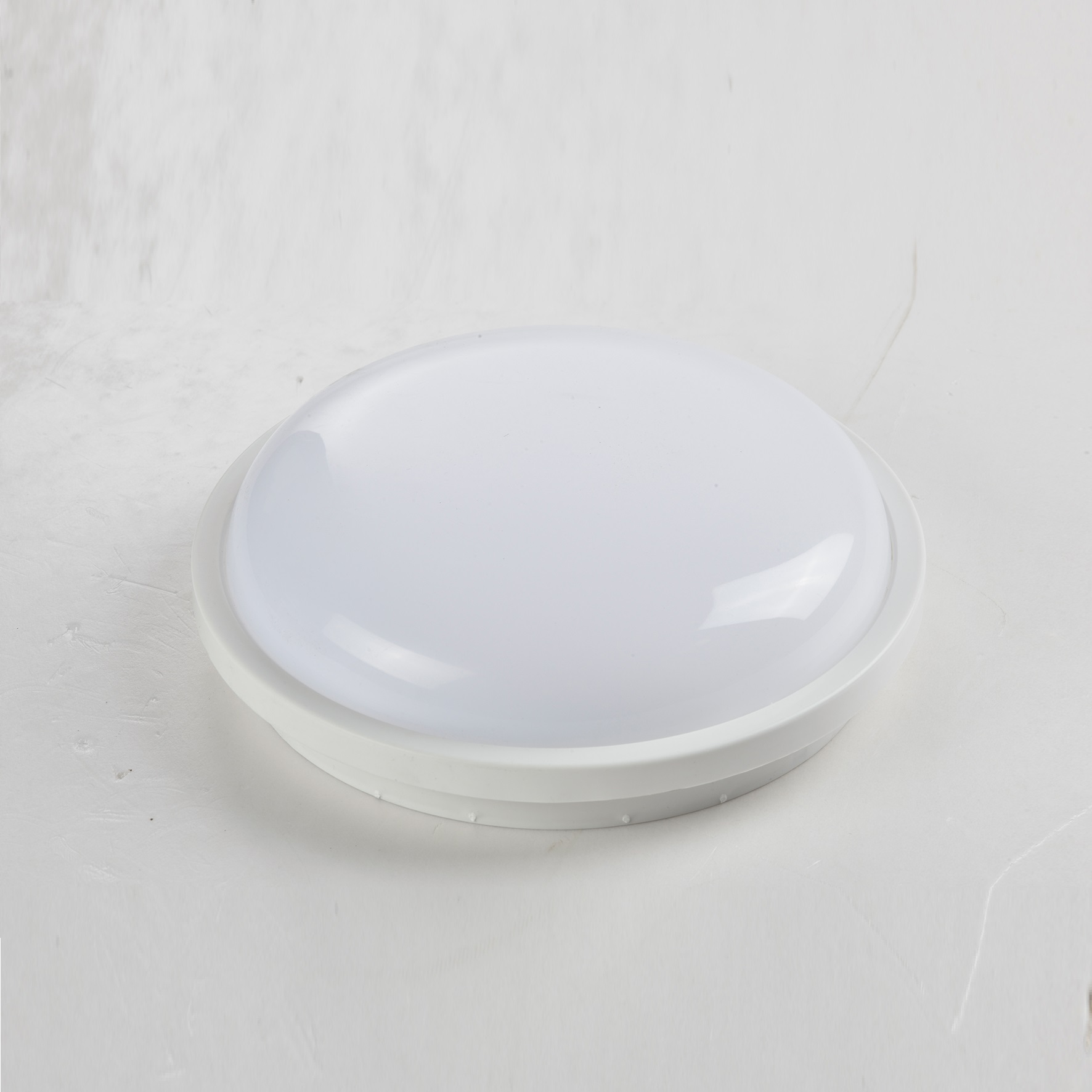 Anti-fog bathroom light Circular waterproof LED wall light outside bedroom corridor