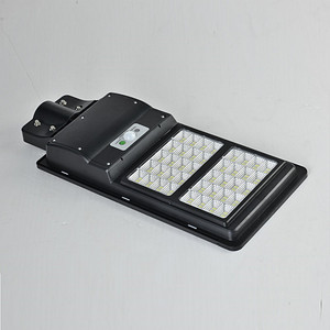 Outdoor road diamond integrated LED solar street lamp