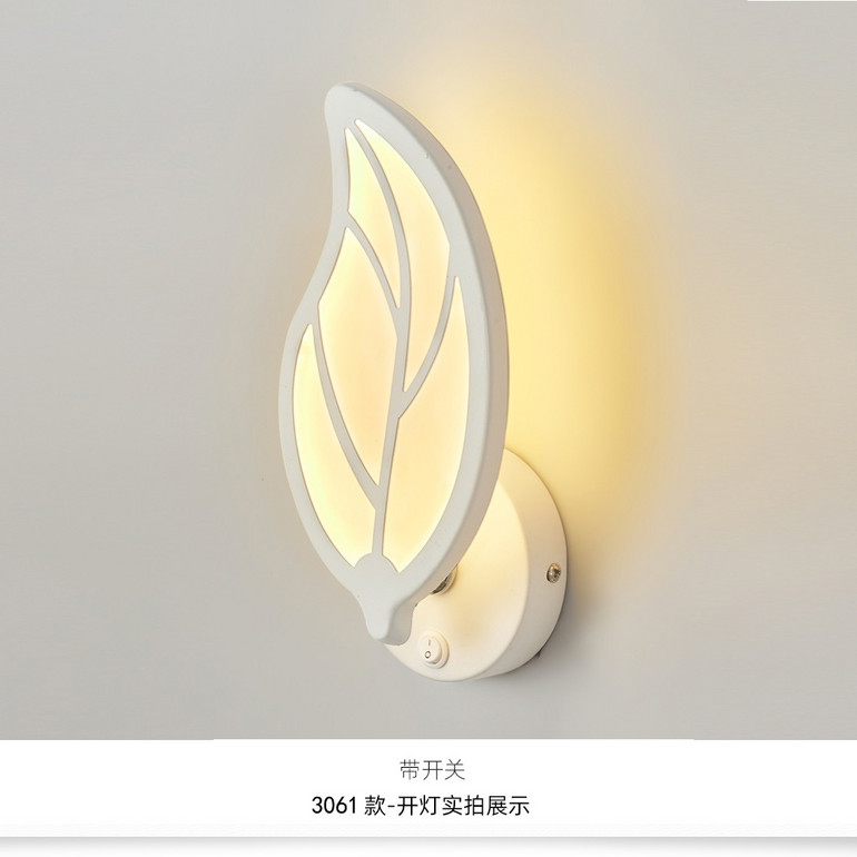 Indoor iron acrylic elegant white warm LED wall light