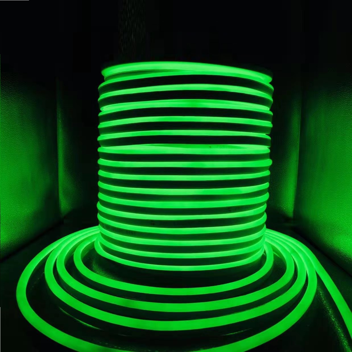 Outdoor waterproof flexible green LED soft light strip