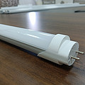 Integrated high - light stroboscopic LED fluorescent tube for household use