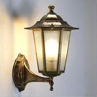 Courtyard European Light Luxury Wall Lamp