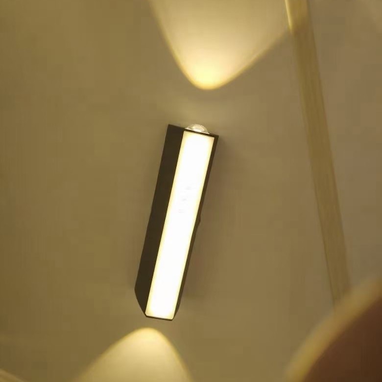 Simple modern double ended balcony courtyard terrace wall lamp