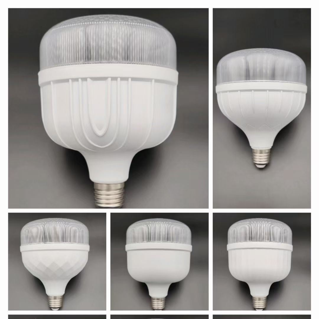 Wide range lighting with high light transmittance, flexible and uniform light bulbs