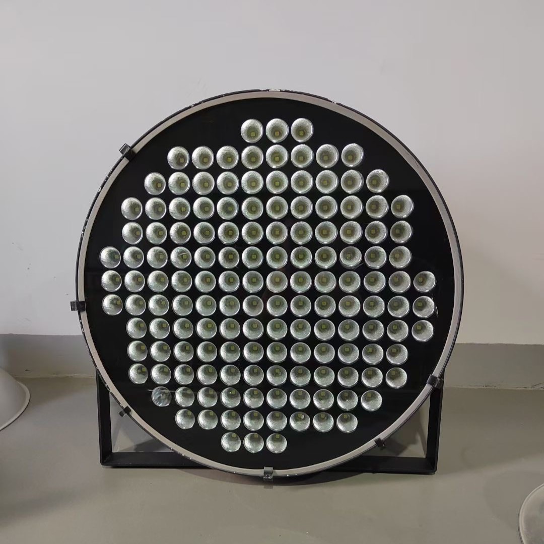 High brightness bead with stable performance, full-color Pa lamp