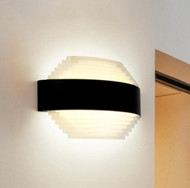 Simple irregular outdoor wall light