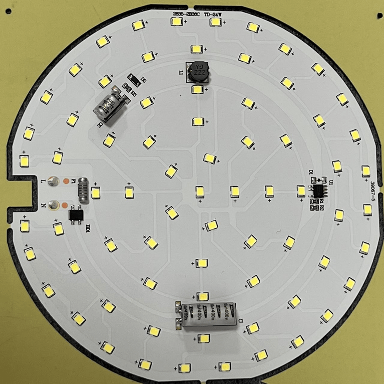 LED SMD tin downlight does not need to drive the light source