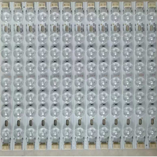 High-brightness, energy-saving replacement of long light sources module