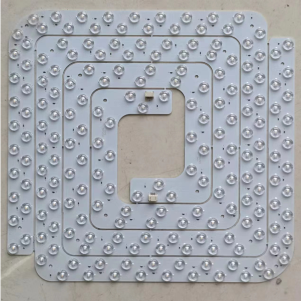 Ceiling lamp lamp tray transforms wick light source module