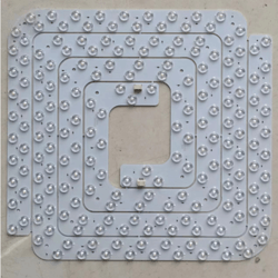Ceiling lamp lamp tray transforms wick light source module