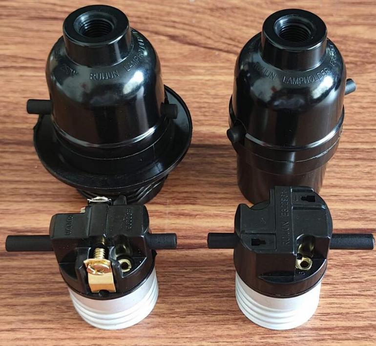 Switch lamp holder with switch