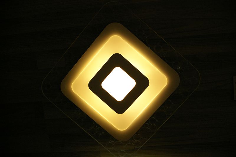 Wall Lamp