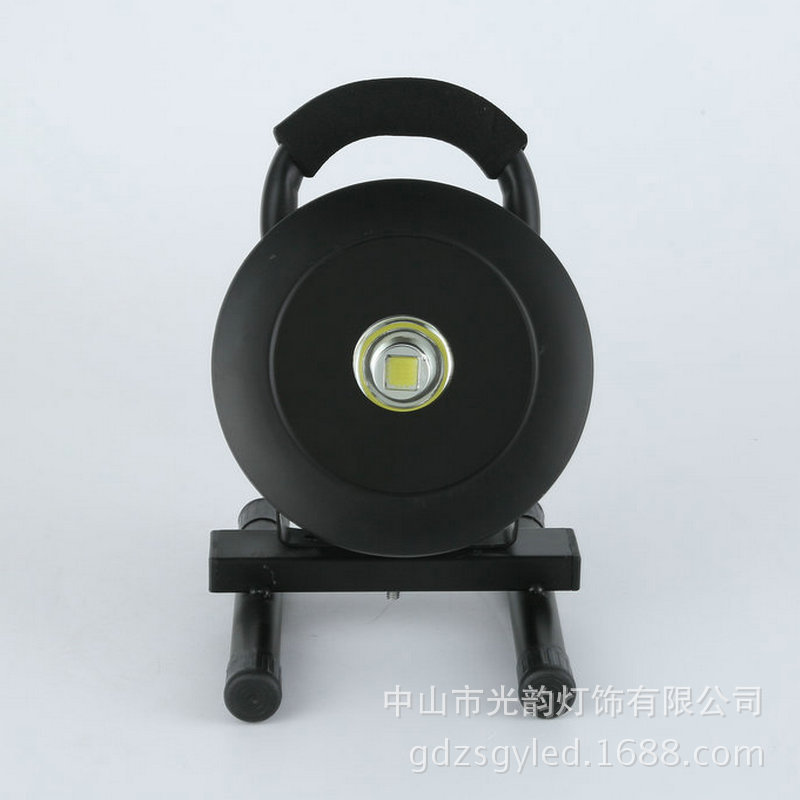 Down Lamp,black,circular,simple