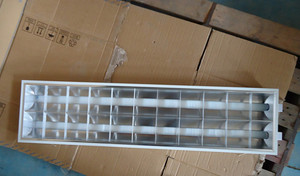 Grille Lampm,2*36W