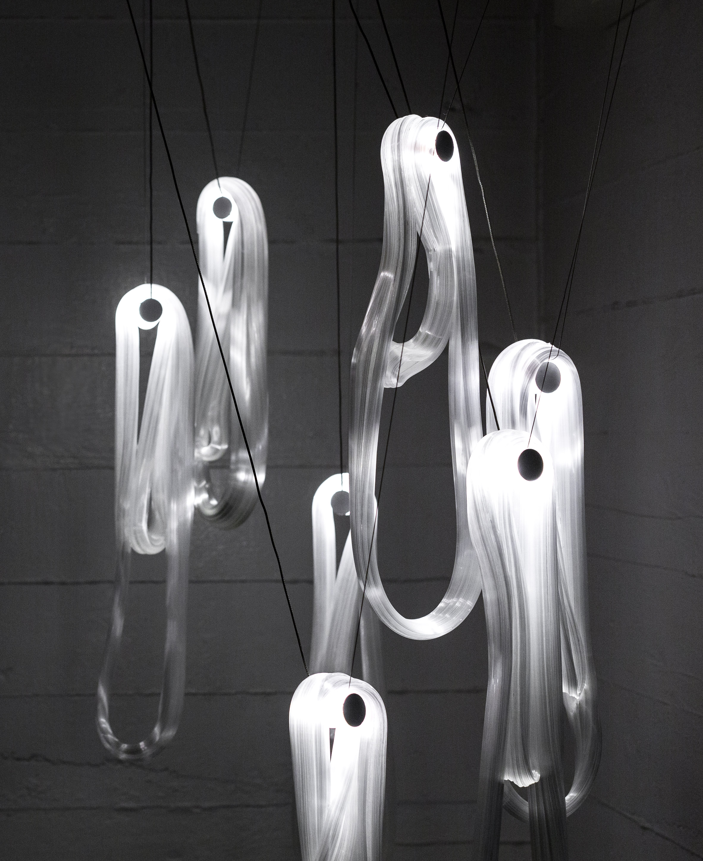 Pendant Lighting: Pulling out and folding back on Glass 