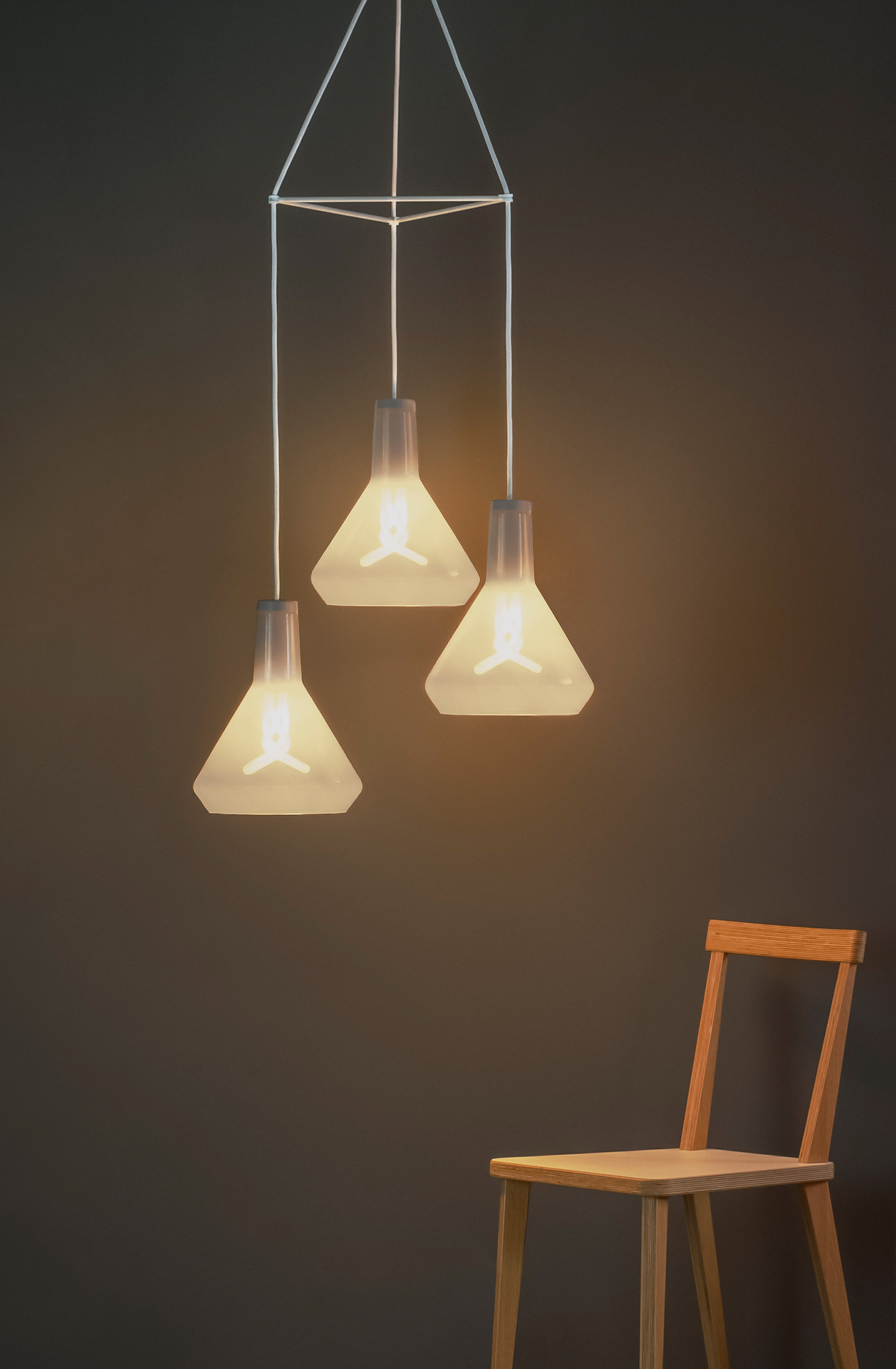 Plumnen Launched a Modular Chandeliers
