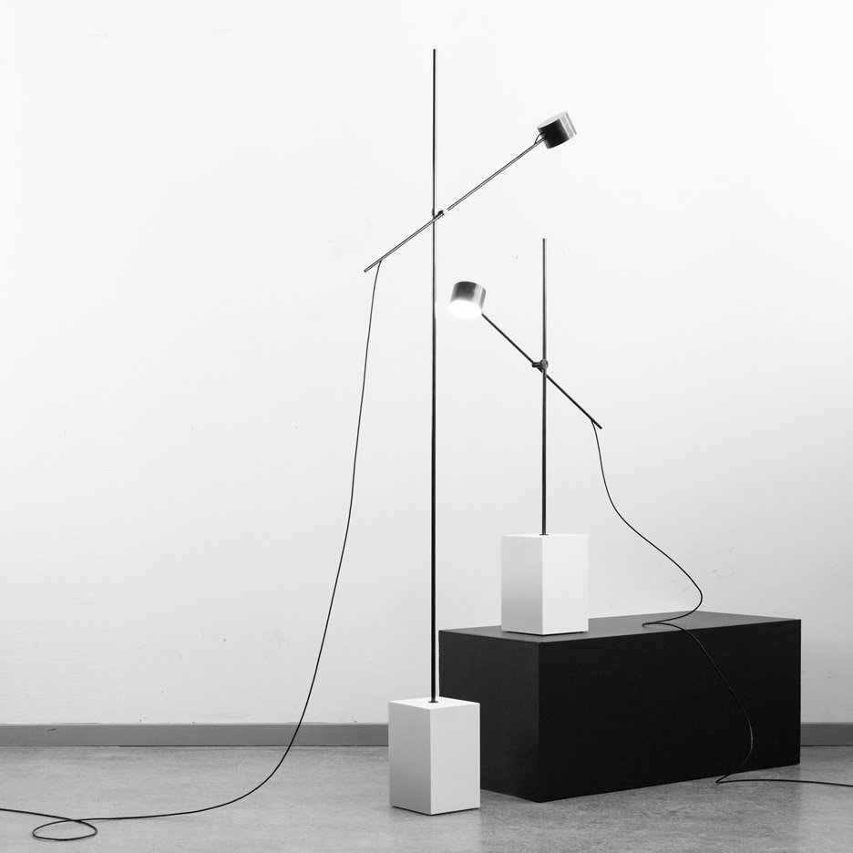 The Floor Lamp easily to adjust the Light Source