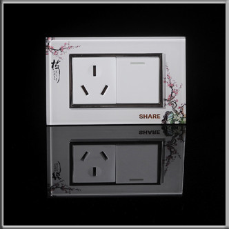 White,Flower Pattern,Socket