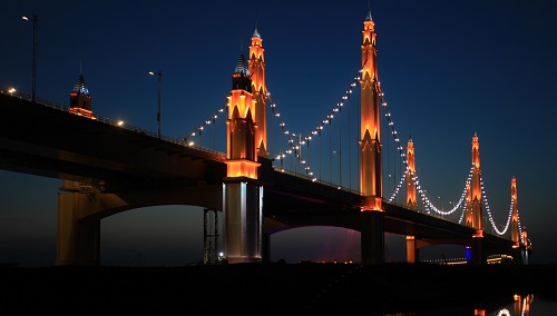 Philips Lighting Provides New Lighting System for the Binhe Yellow Bridge