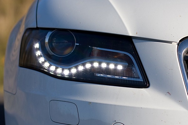 Is CoB LED Slowly Losing Its Grip?