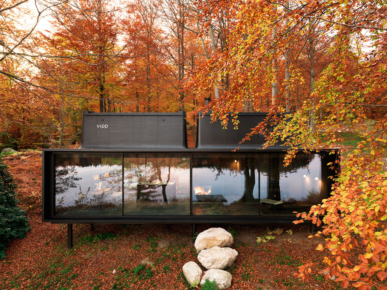The Minimalist Hotel Experience 
