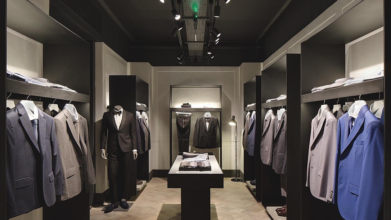 Which Color to Choose for Clothing Store Spot Lights? Introduction to Principles of Lighting Plotting in Clothing Stores