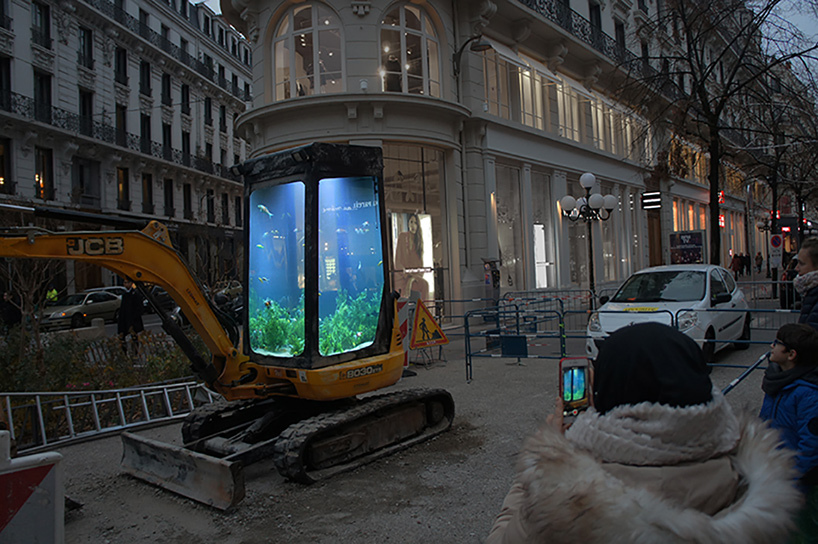 A Gleamy Fishbowl Combined with Excavator