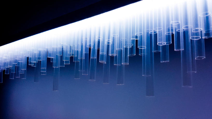 Earthquake Lamp Reacts To Earthquakes In Real Time