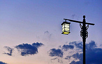 What Are Precautions for Choosing Manufacturers of Chinese-style Landscape Street Lamp?