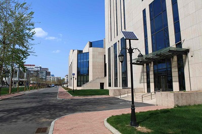 What Are Advantages of Indoor Solar Yard Lamp?