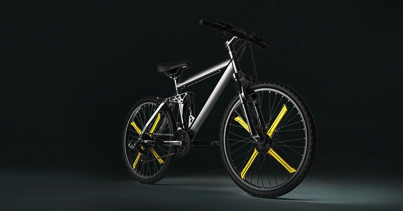 Customize Bike wheels With An LED Display Kit From Balight