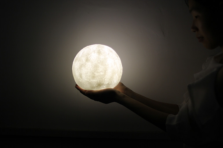 Moon Lamp