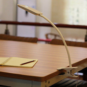 LED Charging Clamp Table Lamp