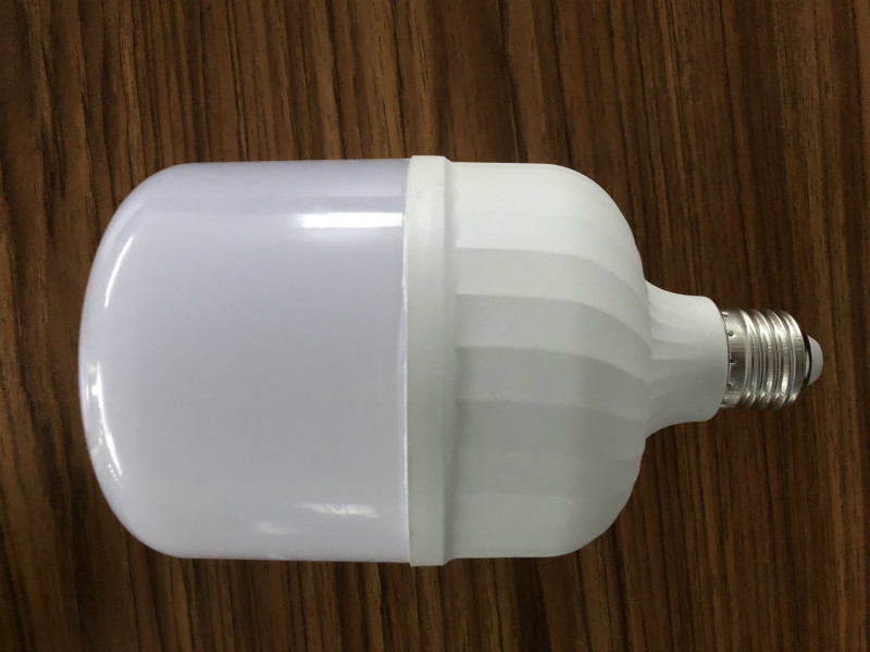 Zunge Supreme series of white bulbs