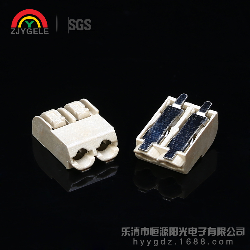 LED light bar connector