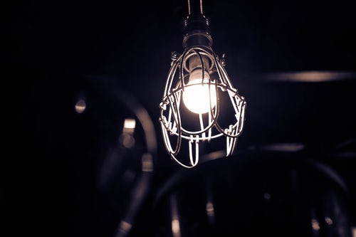 What Is the Reason for Everyone to Nuy 12 Chandeliers?