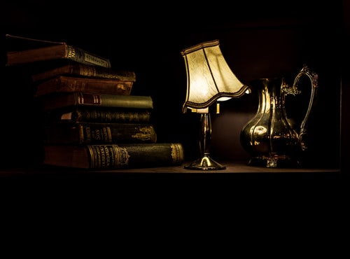 Are Some Problems that Need to Be Paid Attention to when Installing A Large Wall Lamp?