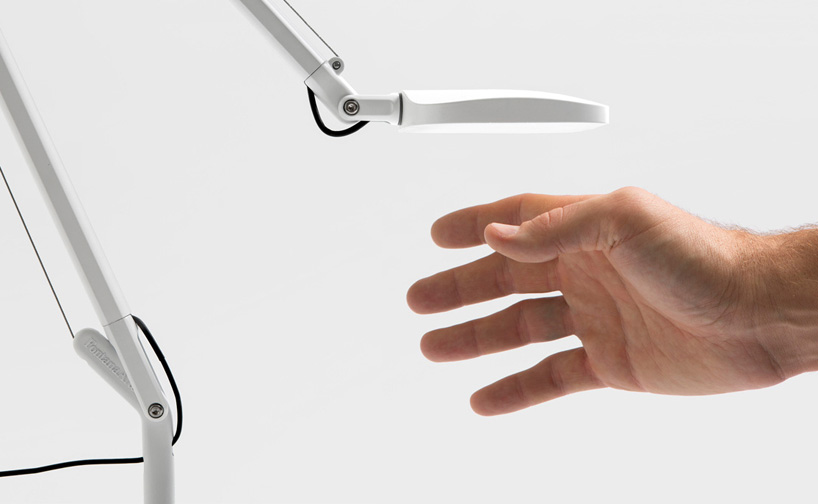 Volée, A Touchless Task Lamp By Odo Fioravanti For Fontana Arte