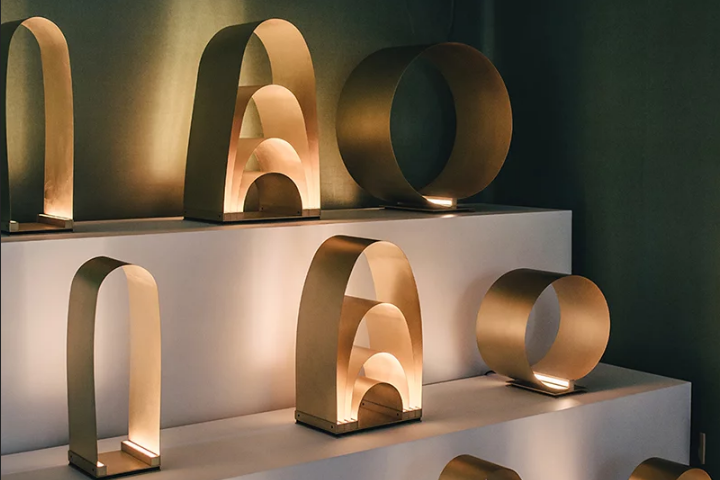 Héctor Esrawe Introduces Félix Candela's Parabolas Into Lighting Design