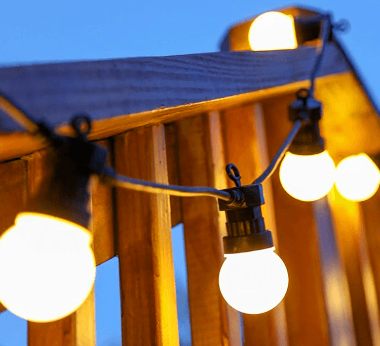 Garden lamp