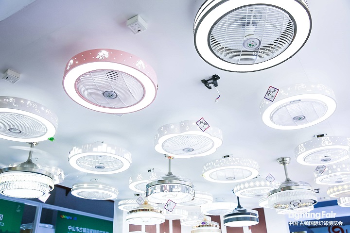 Modern Simple Led Ceiling Light is Your Better Choice