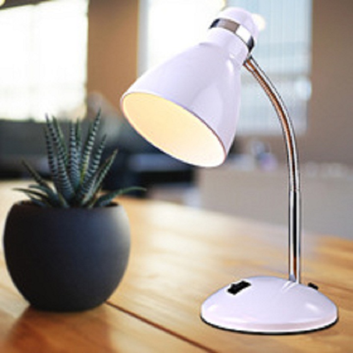 How is the Performance of LED Metal Desk Lamp?