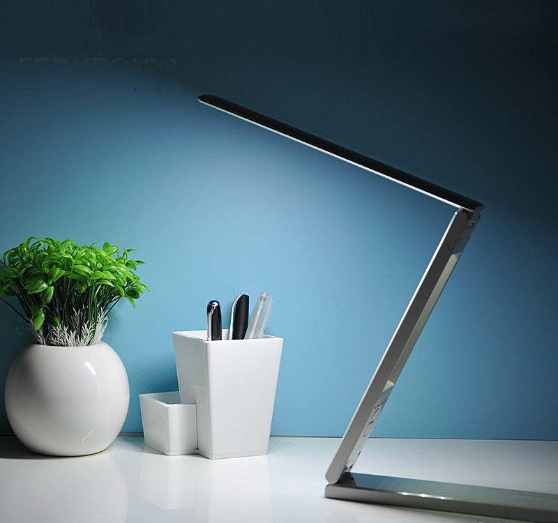 Guangdong Photoelectric Technology Association Released The "LED eye protection table lamp" Standard