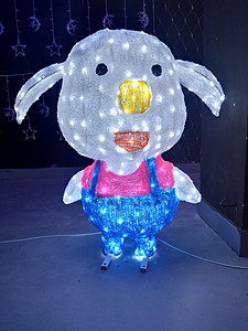 Plastic piglet shape lamp