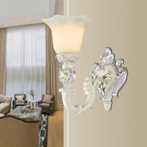 What Are the Functions of Modern Hotel Wall Lights?