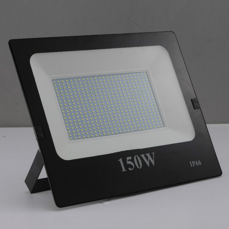 Simple Black 150W SMD Floodlight