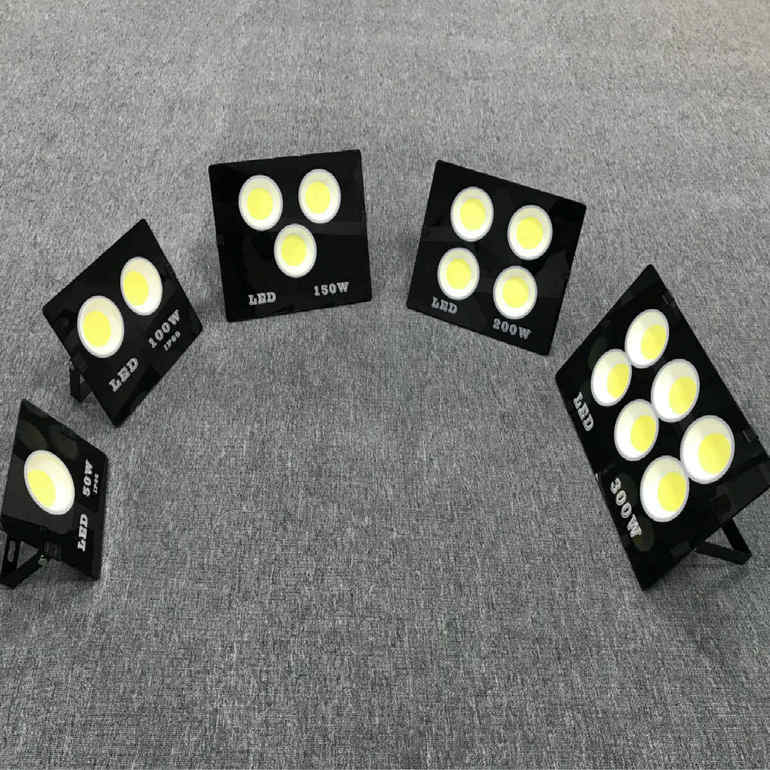 Simple Black Thin Multi-Watt COB Floodlight