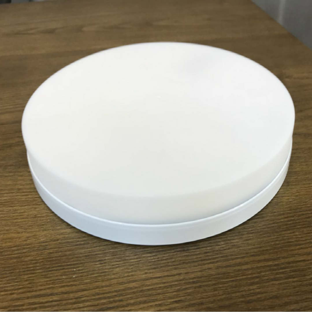 Circular White Modern Simple New Type Ceiling Lamp