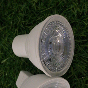 Simple Energy-saving White Aluminum Shell LED Bulb